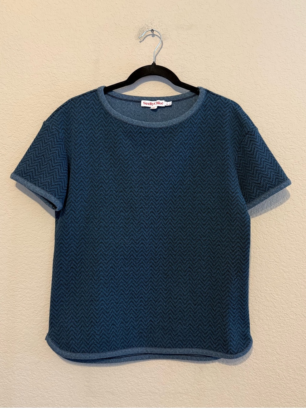 See by Chloé Women’s Textured Short Sleeve Top Tunic Blue Chevron Casual Sz 6